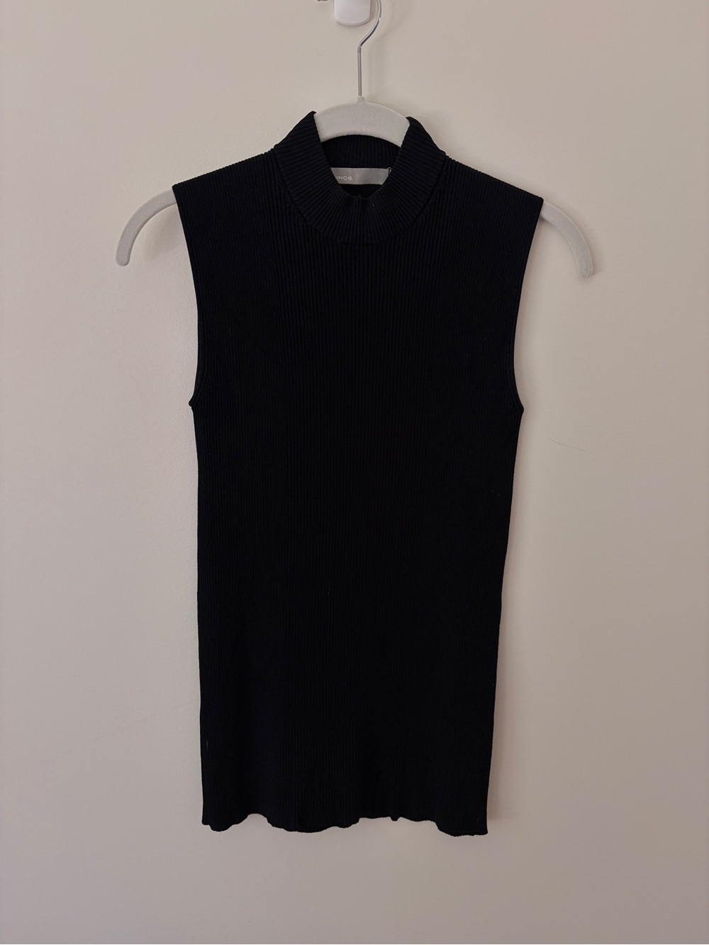 Vince Sleeveless Ribbed Mock Neck Tank - Black
